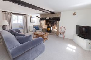 Sitting room- click for photo gallery